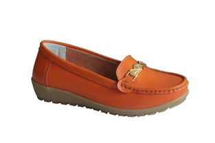 福建泉州市足安達鞋廠 專業(yè)供應(yīng)包子鞋批發(fā)及鞋類配件